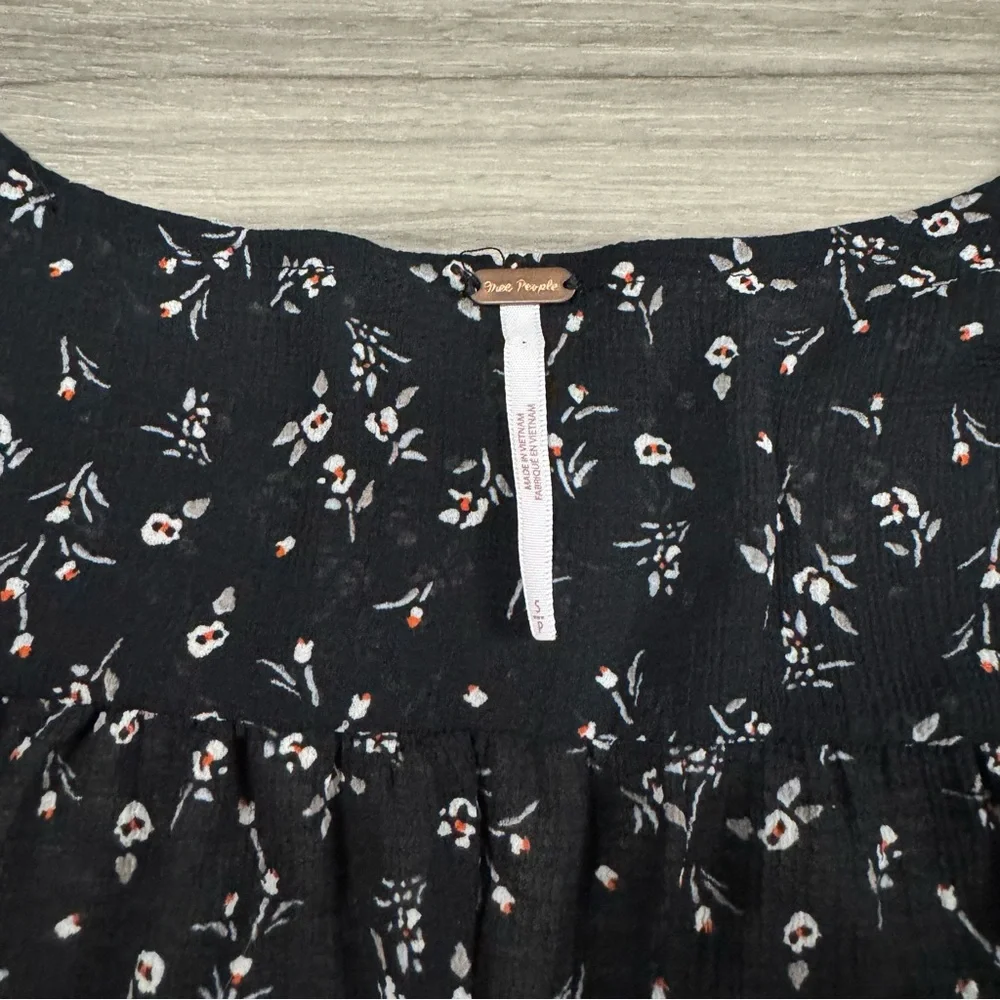 Free People Lolita Floral Smocked Long Sleeve Blouse Size Small - Picture 5 of 7
